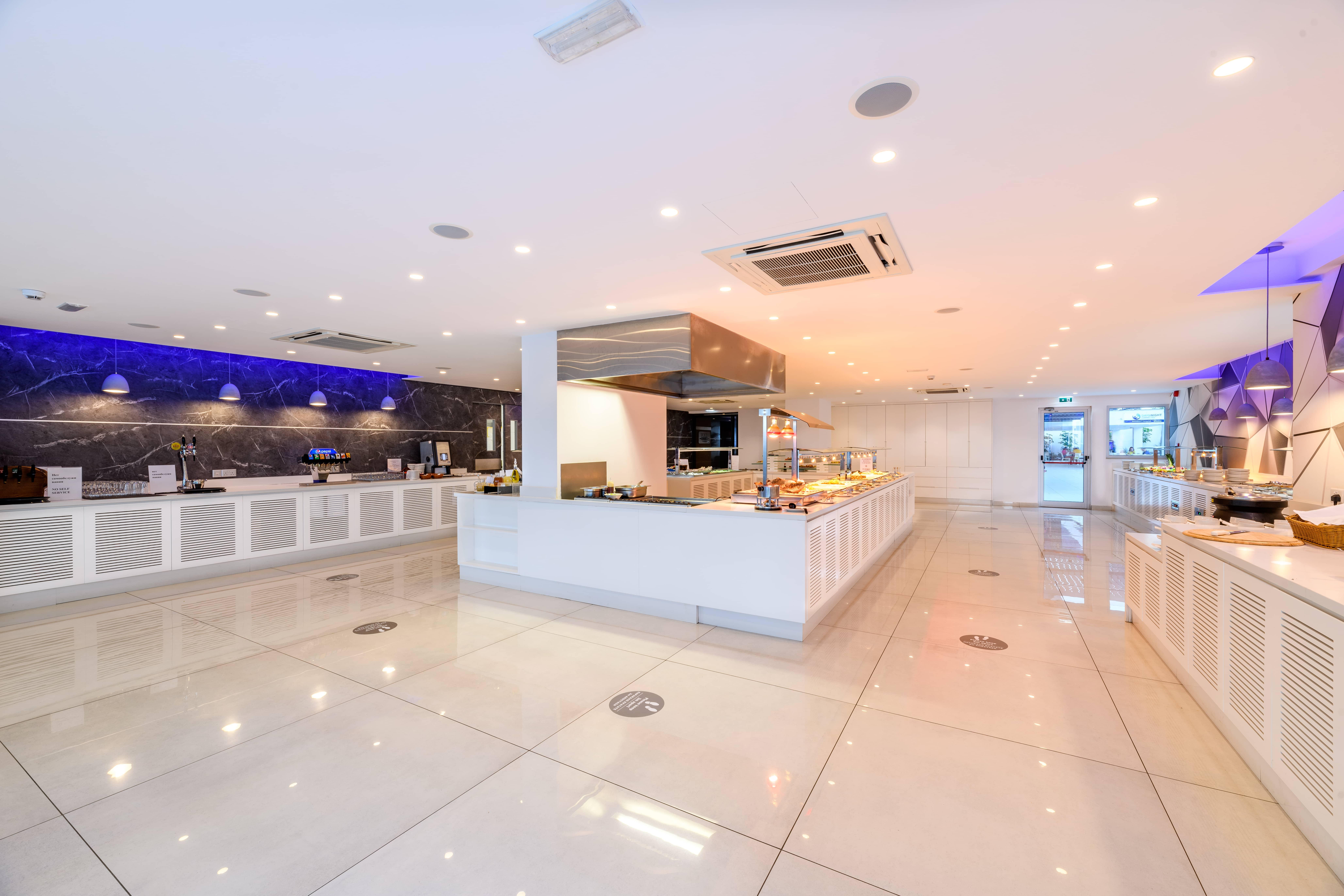 Hotell Seasons (adults Only) 4*